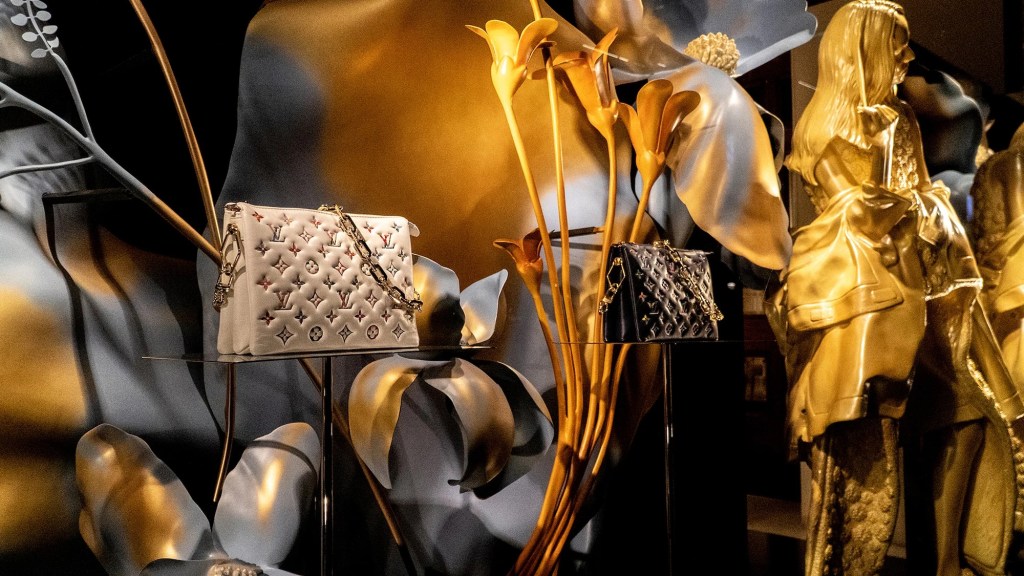 louis vuitton purse flowers gold luxury fashion ethereal shopping style dreamy